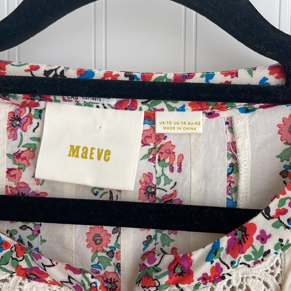 Maeve Anthropologie Hiver Floral Peasant Blouse Crochet Pleated Buttons Size 10 - Picture 3 of 16